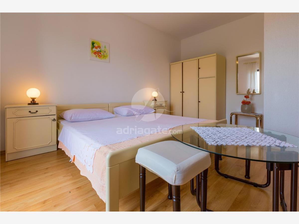 Apartments Dora Селце Екстер'єр фото